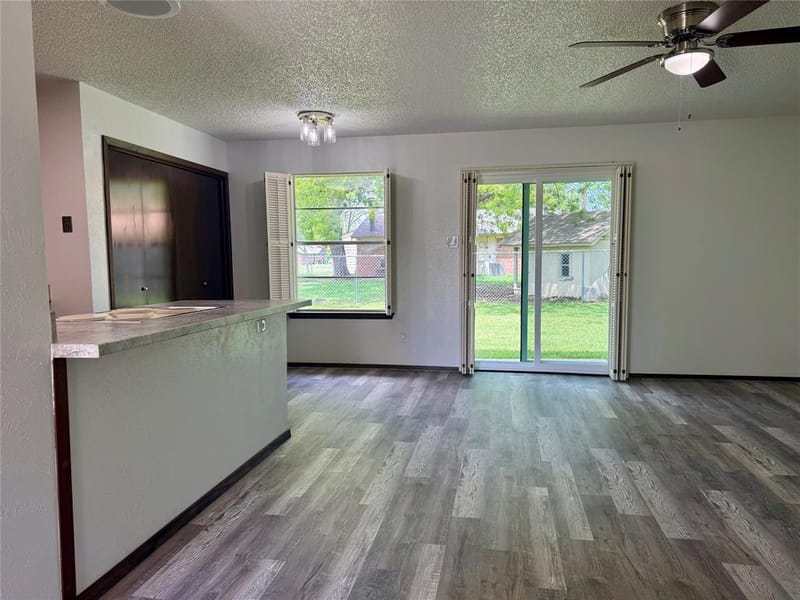 1001 Parkwood Court, Gainesville TX 76240 - Photo 7