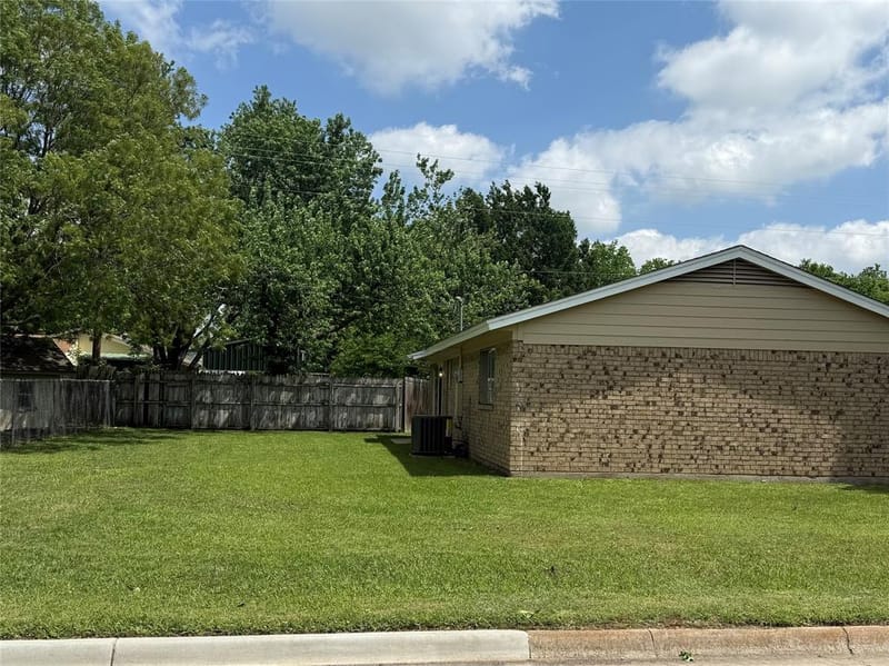1001 Parkwood Court, Gainesville TX 76240 - Photo 32