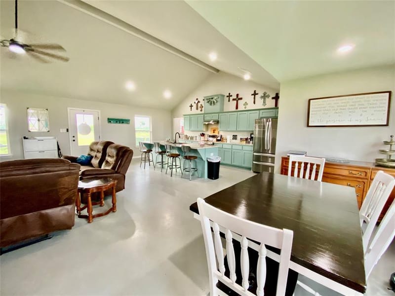 712 Vz County Road 3510, Wills Point TX 75169 - Photo 9