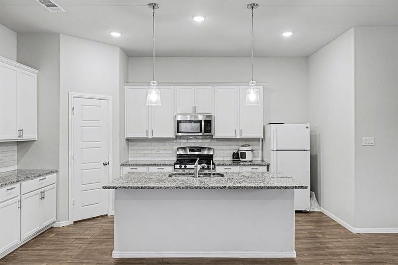 157 Greenback Trail, Fort Worth TX 76131 - Photo 10