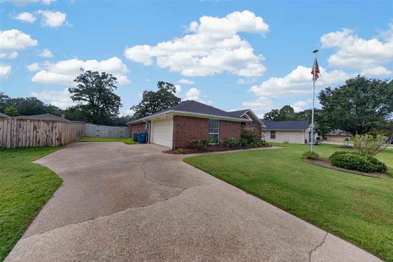 514 Noah Lane, Lindale TX 75771 - Photo 4