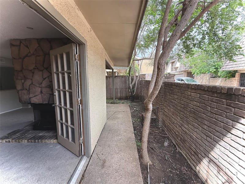 8560 Park Lane Unit 29, Dallas TX 75231 - Photo 5
