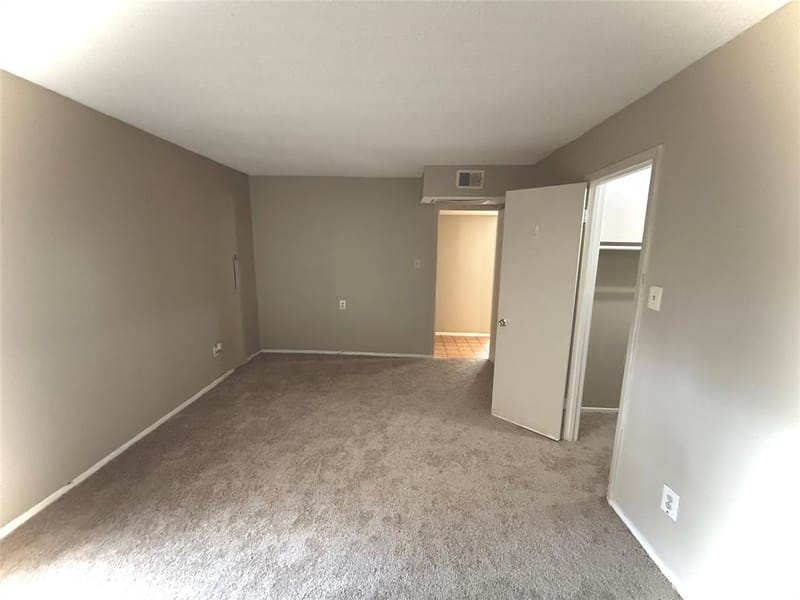 8560 Park Lane Unit 29, Dallas TX 75231 - Photo 11