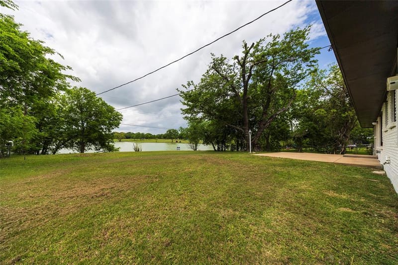 536 Lakeshore Drive, Ennis TX 75119 - Photo 26