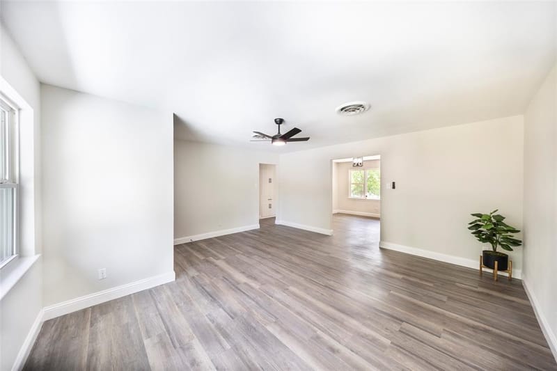 536 Lakeshore Drive, Ennis TX 75119 - Photo 15