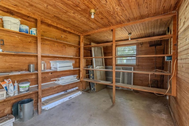 1100 Rs County Road 3150, Emory TX 75440 - Photo 32