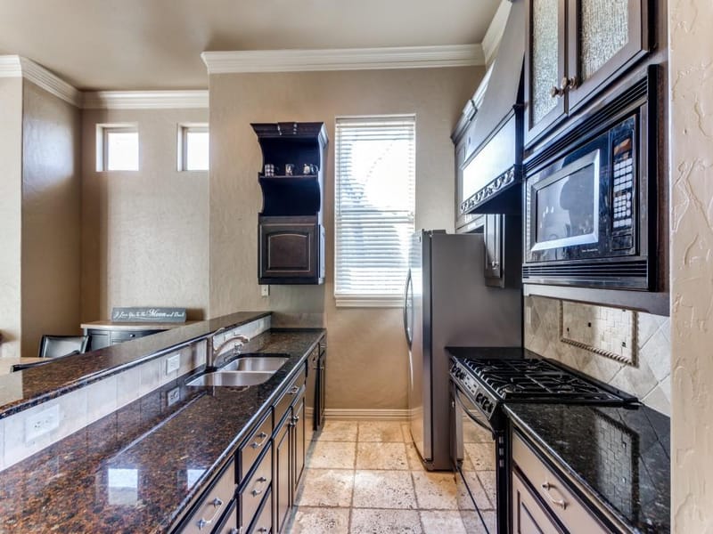 1608 Rivercrest Court, Fort Worth TX 76107 - Photo 22