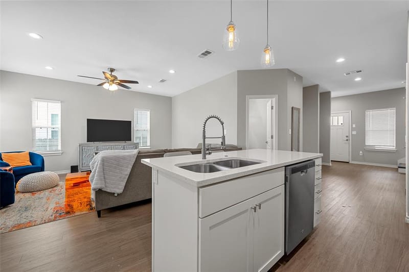 1108 Oakwood Avenue, Waco TX 76706 - Photo 12