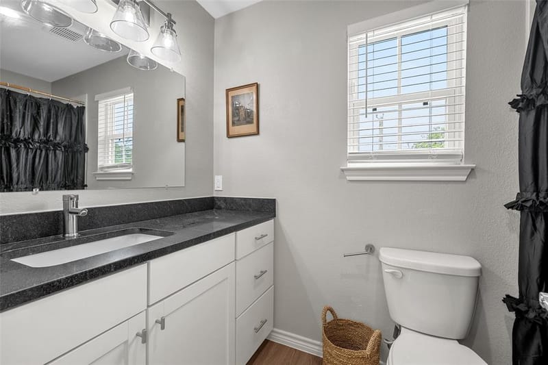 1108 Oakwood Avenue, Waco TX 76706 - Photo 20