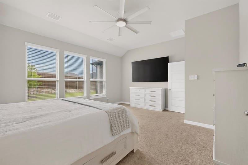 655 Southern Hills Drive, Red Oak TX 75154 - Photo 17