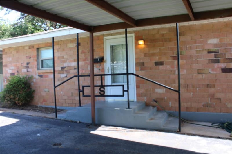 225 Avolyne Avenue, Brownwood TX 76801 - Photo 7