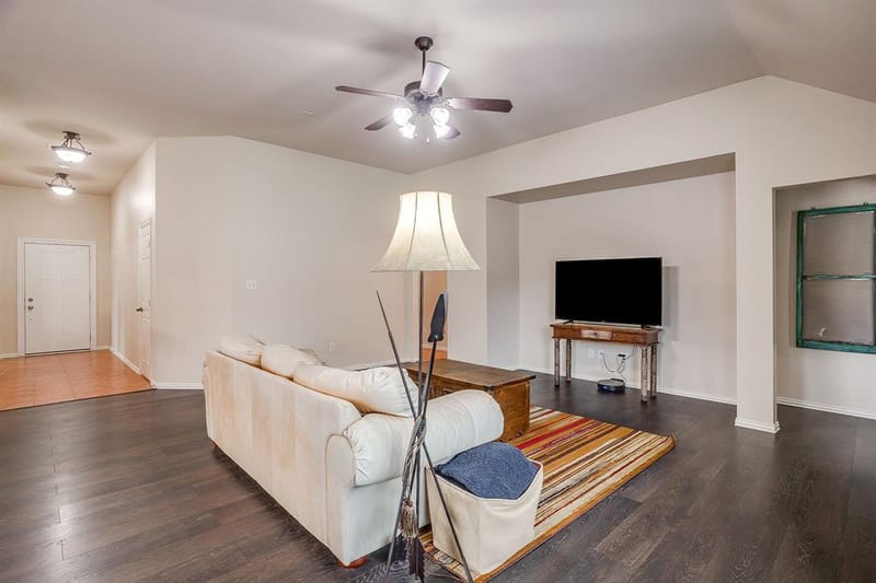 2720 Pinnacle Drive, Burleson TX 76028 - Photo 10