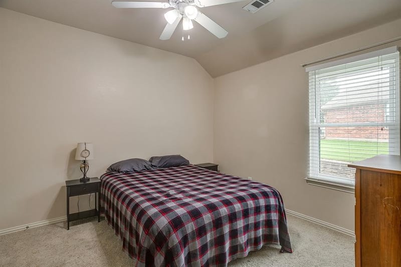 2720 Pinnacle Drive, Burleson TX 76028 - Photo 25