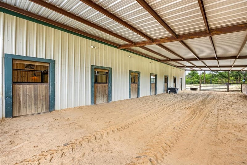 31577 N US Highway 281, Lipan TX 76462 - Photo 39