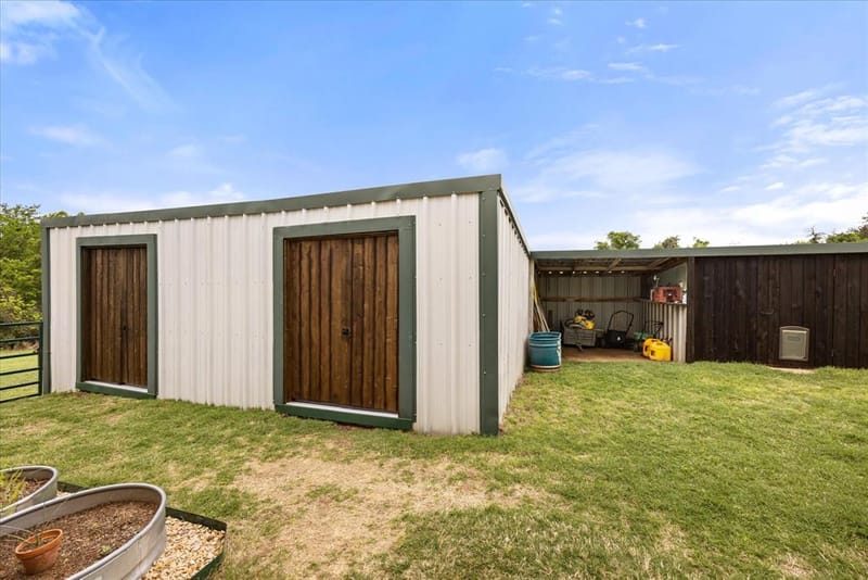 31577 N US Highway 281, Lipan TX 76462 - Photo 29