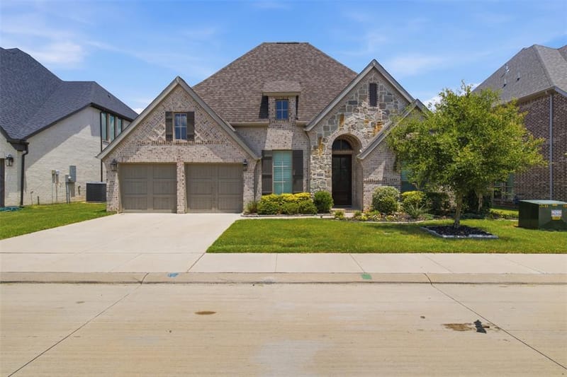 2434 Sibley Drive, Midlothian TX 76065