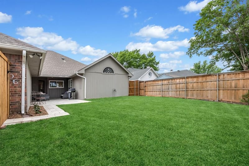 4206 N Hill Drive, Carrollton TX 75010 - Photo 27