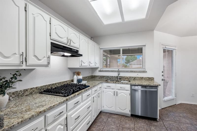 4206 N Hill Drive, Carrollton TX 75010 - Photo 12