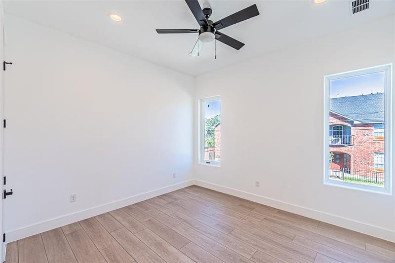 4309 SYLVESTER Street, Dallas TX 75219 - Photo 28