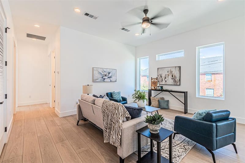 4309 SYLVESTER Street, Dallas TX 75219 - Photo 19
