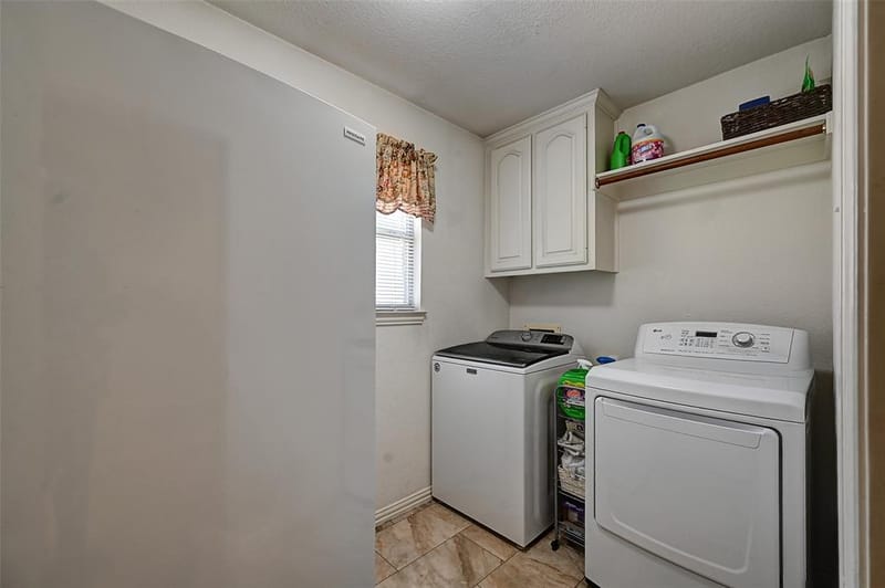 6608 Barclay Lane, Garland TX 75044 - Photo 17