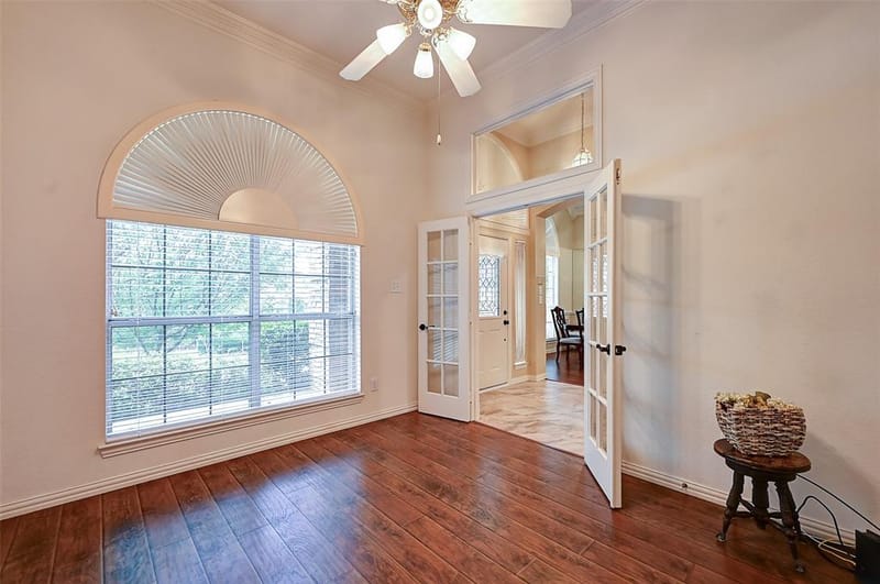 6608 Barclay Lane, Garland TX 75044 - Photo 3