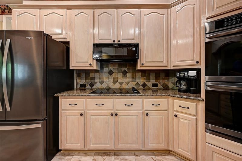 6608 Barclay Lane, Garland TX 75044 - Photo 10