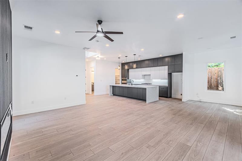 4319 Sylvester Street, Dallas TX 75219 - Photo 10