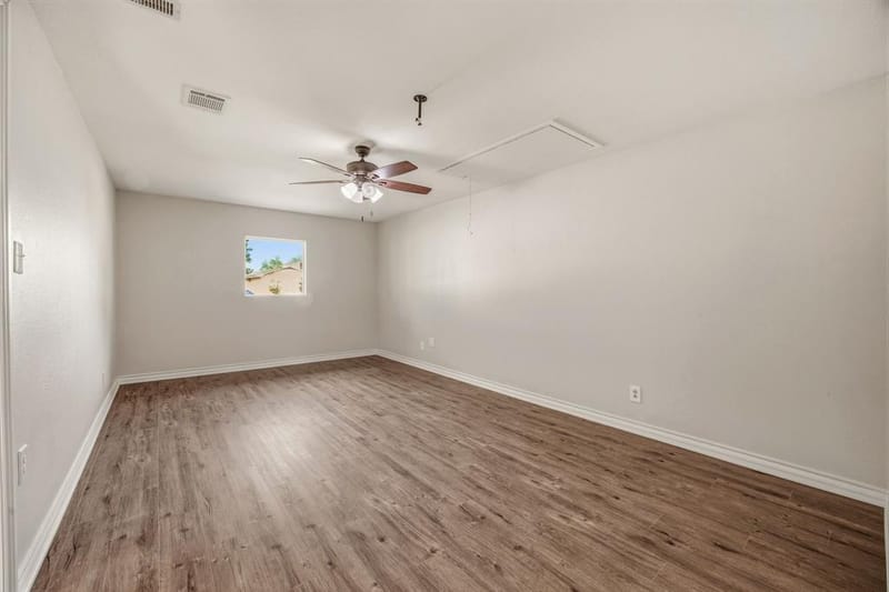 115 Doublehorn Street, Stephenville TX 76401 - Photo 9