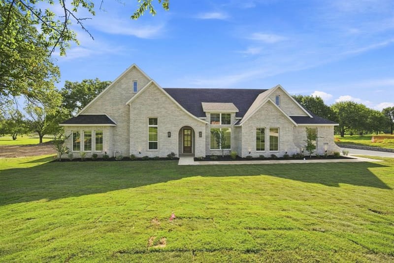 2008 Beauty Berry Court, Cleburne TX 76031 - Photo 2