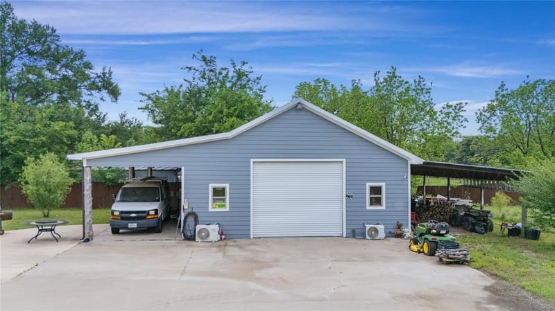 965 Farm Road 900 N, Saltillo TX 75478 - Photo 3