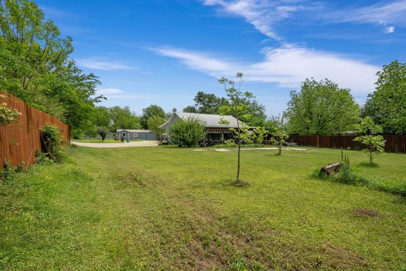 965 Farm Road 900 N, Saltillo TX 75478 - Photo 36