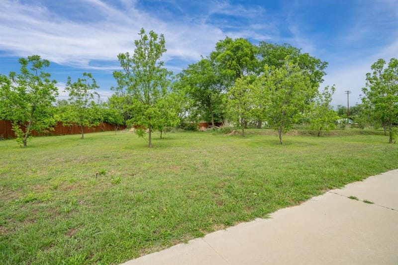 965 Farm Road 900 N, Saltillo TX 75478 - Photo 28