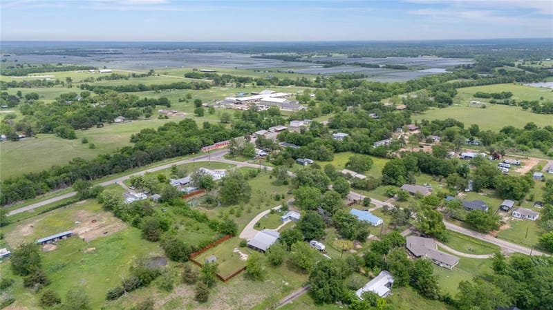 965 Farm Road 900 N, Saltillo TX 75478 - Photo 24