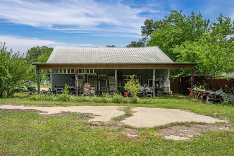 965 Farm Road 900 N, Saltillo TX 75478 - Photo 34