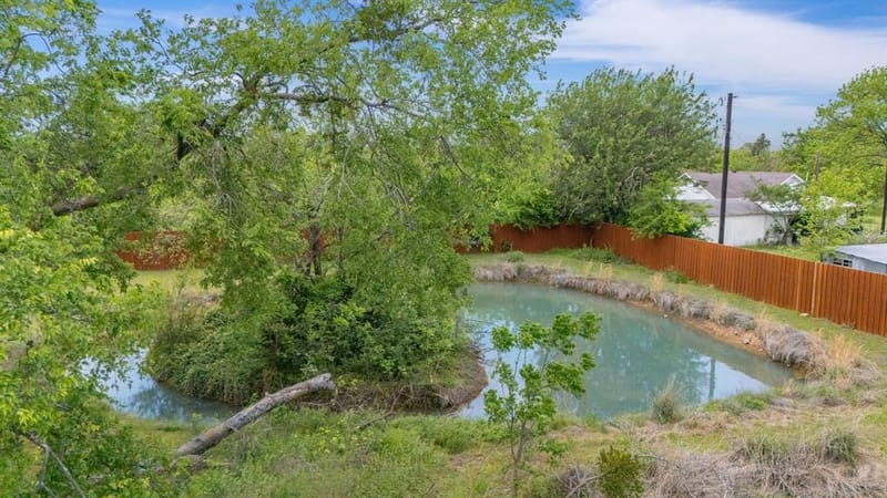 965 Farm Road 900 N, Saltillo TX 75478 - Photo 33