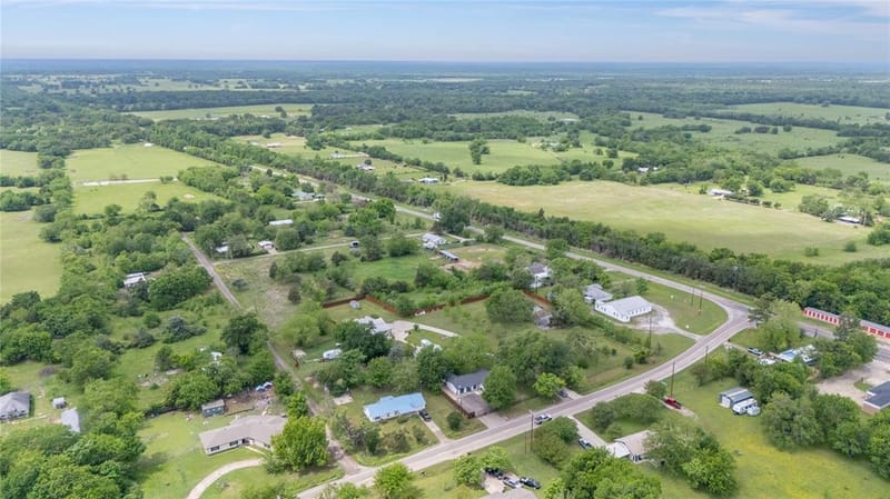 965 Farm Road 900 N, Saltillo TX 75478 - Photo 25