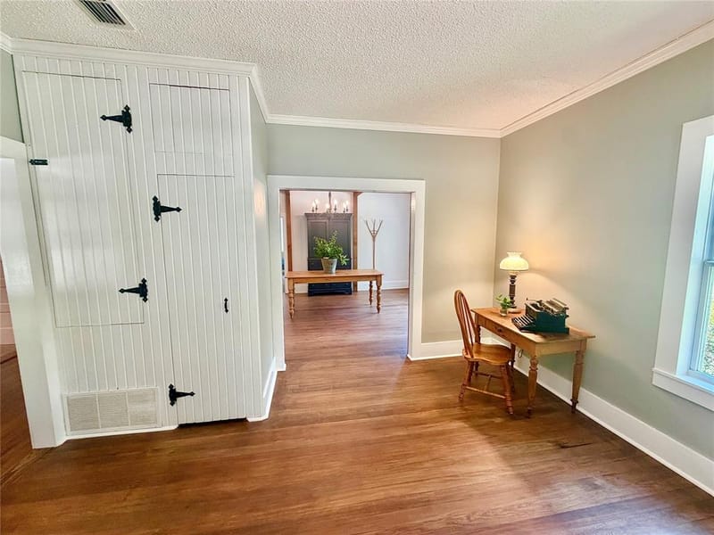 725 Bolivar Street, Denton TX 76201 - Photo 12