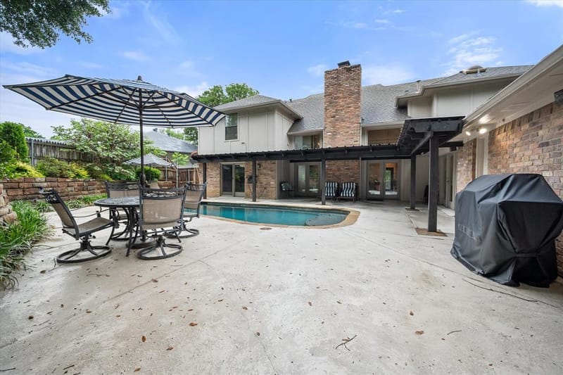 907 Loch Lomond Drive, Arlington TX 76012 - Photo 38