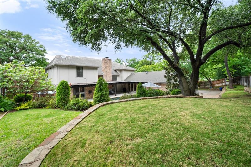 907 Loch Lomond Drive, Arlington TX 76012 - Photo 40