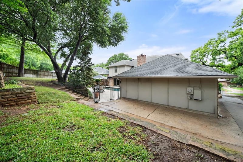 907 Loch Lomond Drive, Arlington TX 76012 - Photo 39