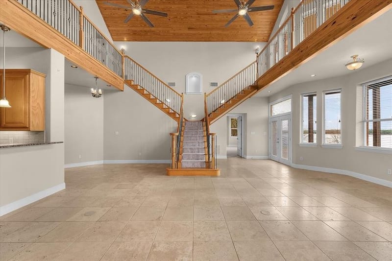 203 W Lake Drive, Weatherford TX 76087 - Photo 9