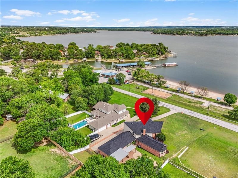 203 W Lake Drive, Weatherford TX 76087 - Photo 39