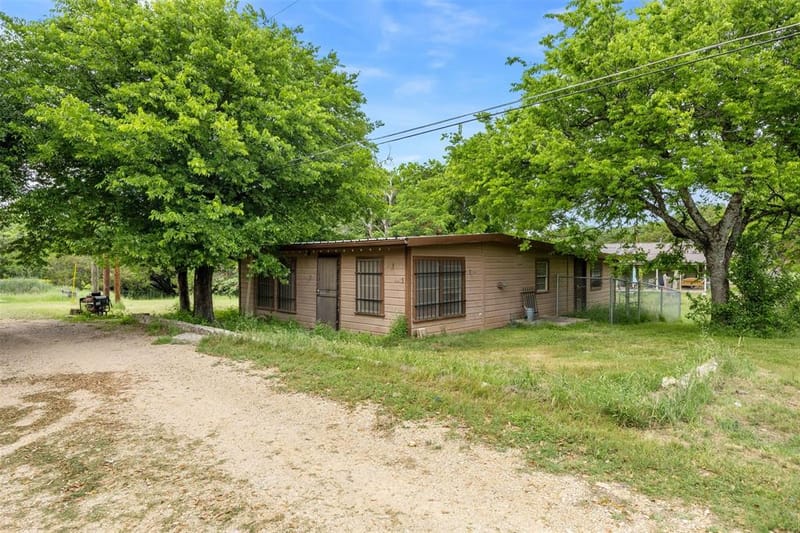 236 Linda Lee Crossing, Whitney TX 76692 - Photo 23
