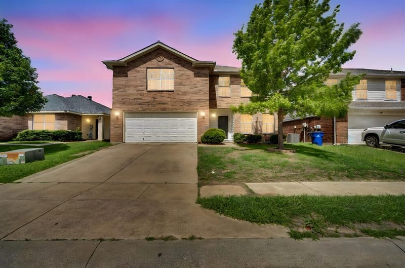 158 Washington Way, Venus TX 76084 - Photo 2