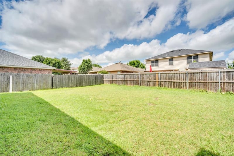 158 Washington Way, Venus TX 76084 - Photo 4