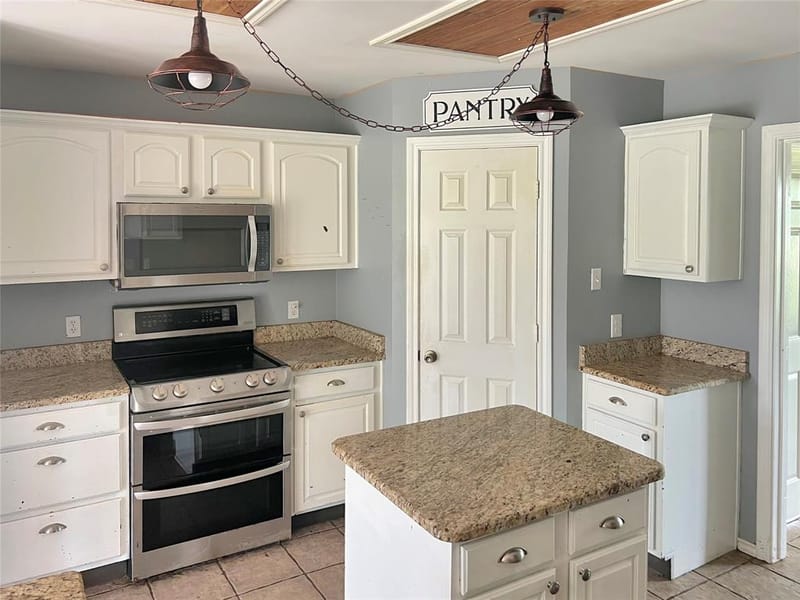3661 Emo Street, Midlothian TX 76065 - Photo 6