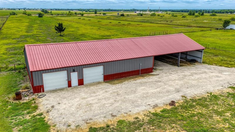 5500 County Road 302, Grandview TX 76050 - Photo 35