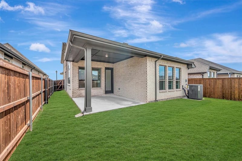2331 Clearwater Way, Royse City TX 75189 - Photo 2