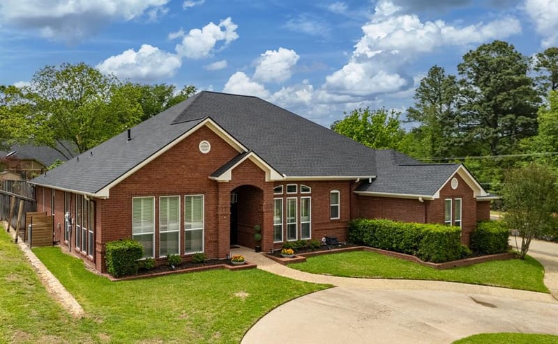5701 Churchill Drive, Tyler TX 75703